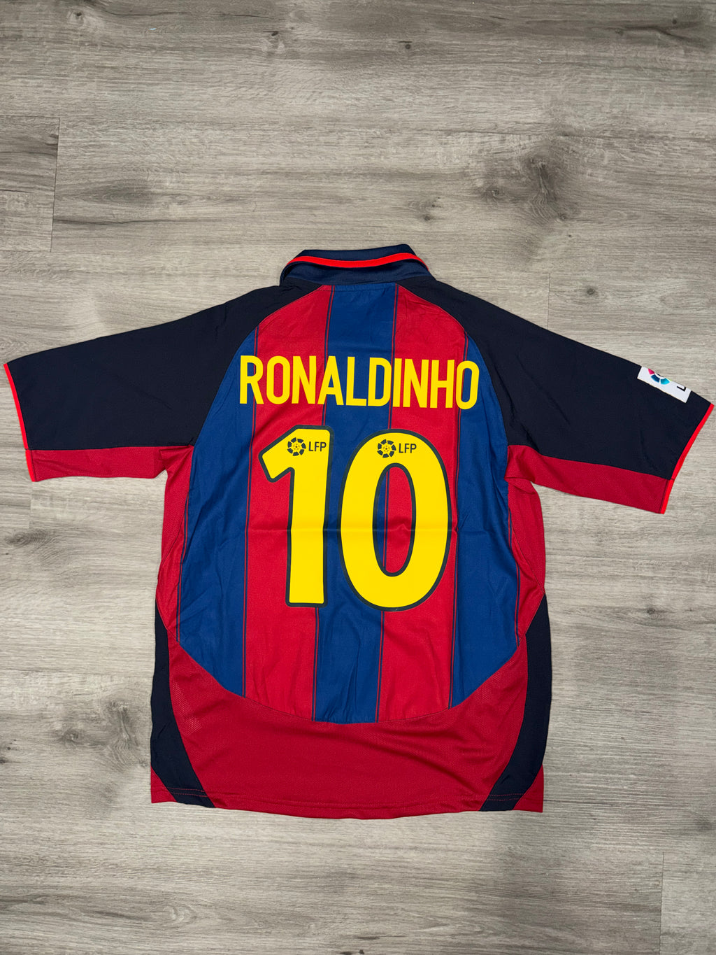 Fc Barcelona 03/04 Home (Ronaldinho #10)