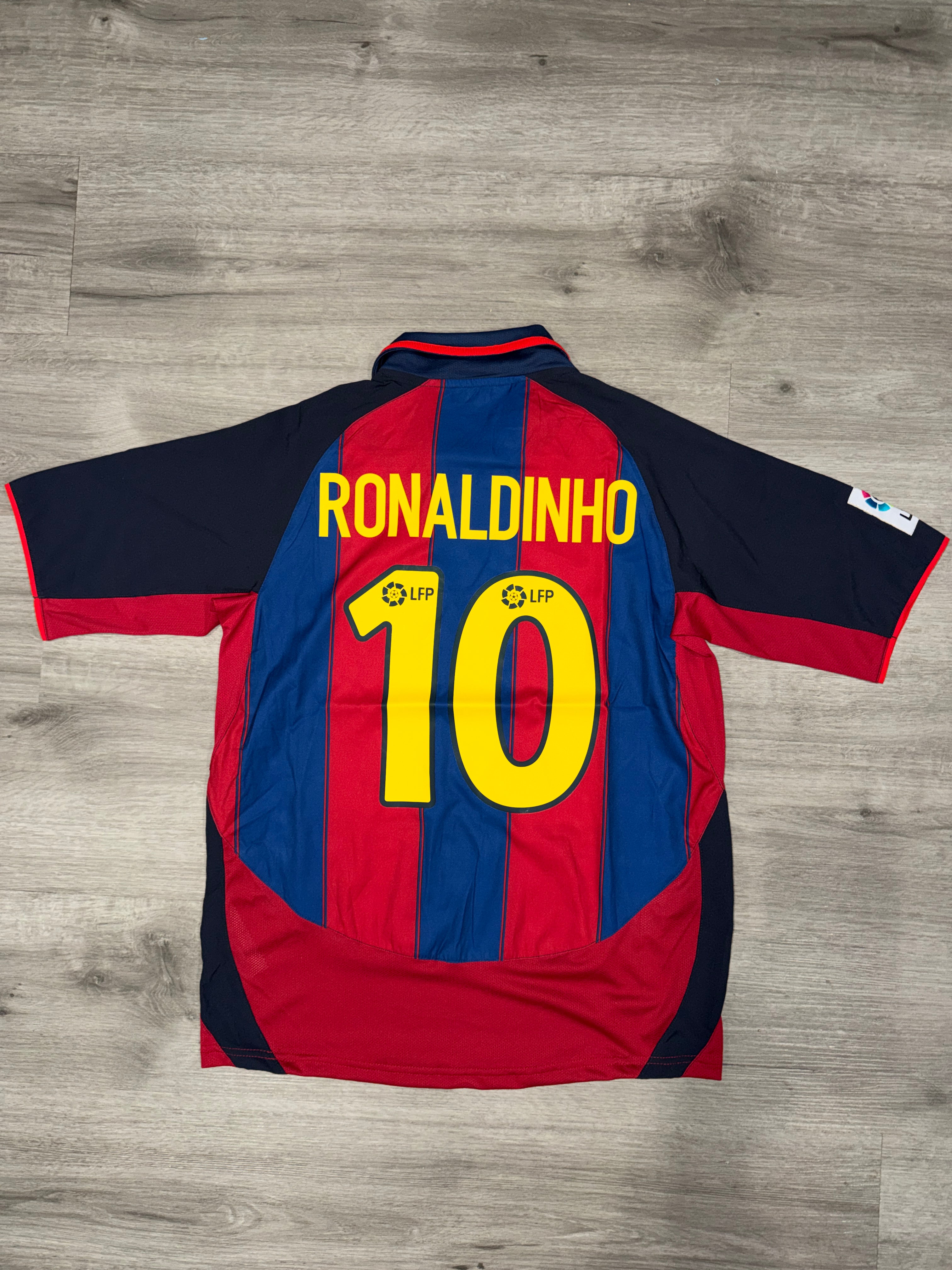 Fc Barcelona 03/04 Home (Ronaldinho #10)