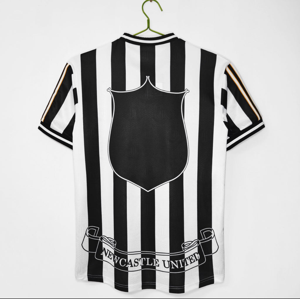 Newcastle United F.C 1997/99 Home (Shearer #9)