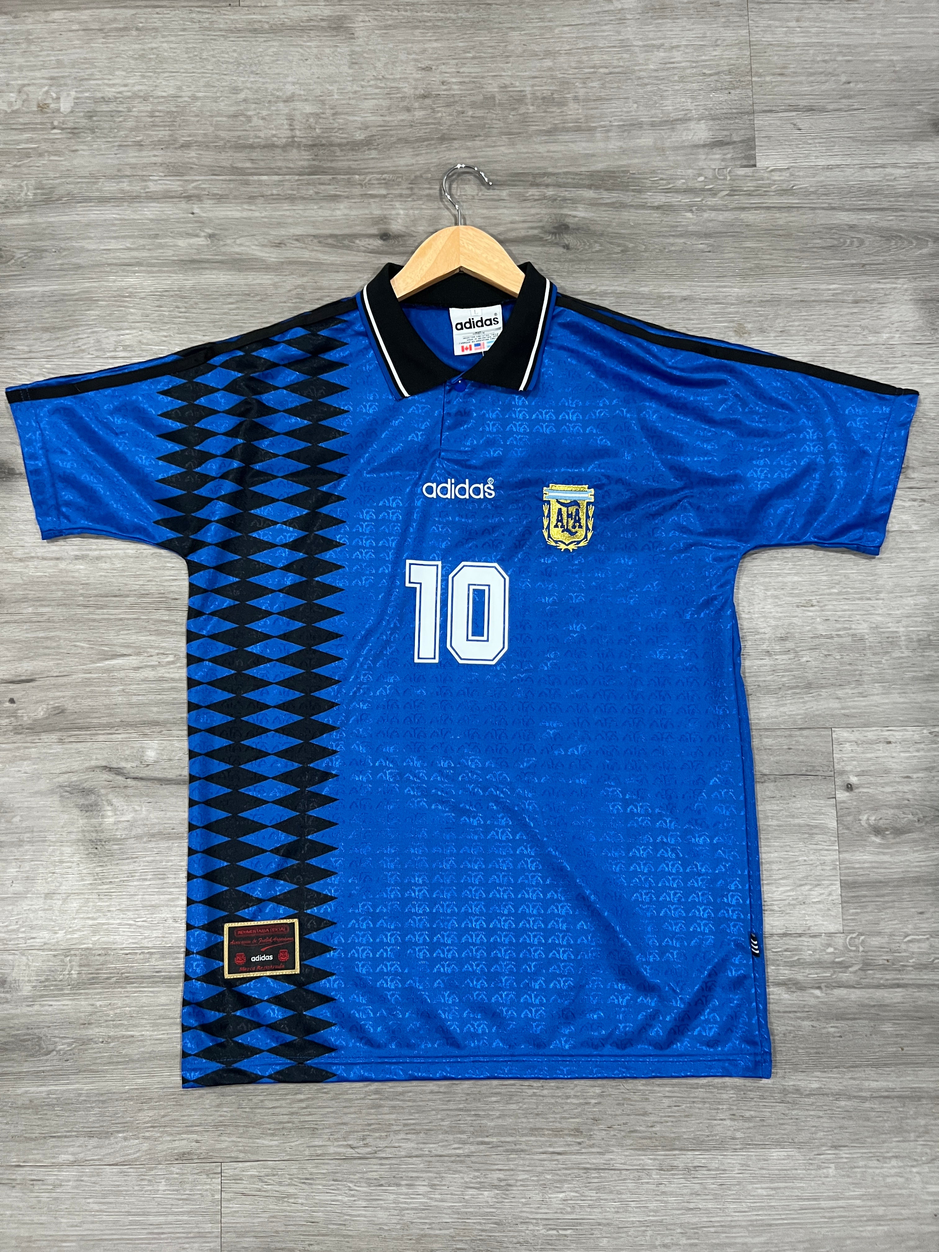 Argentina 1994 Home - Maradona #10